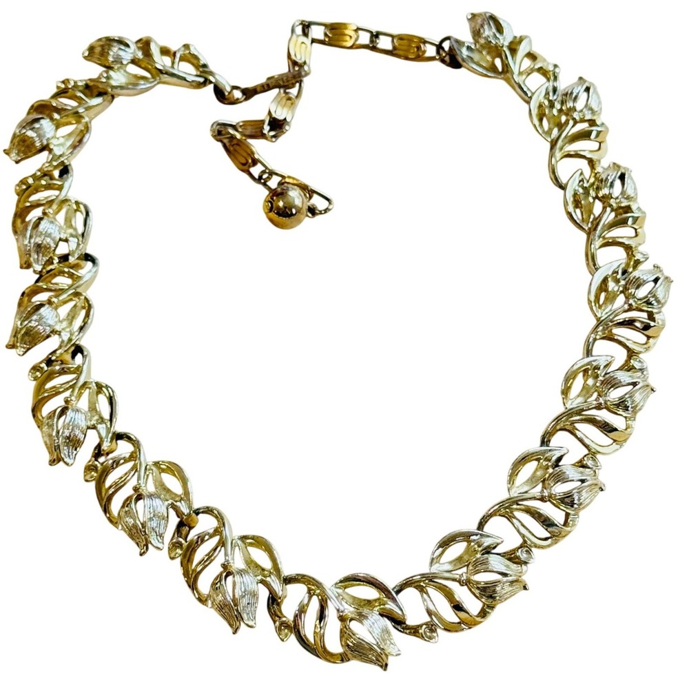 Lisner Tulip floral Gold tone Regal necklace VTG Statement Choker Retro Elegant